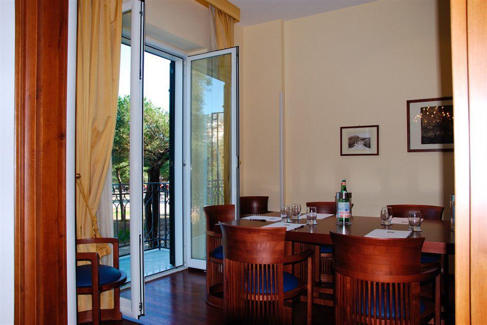 Hotel Giardino Inglese Палермо Экстерьер фото