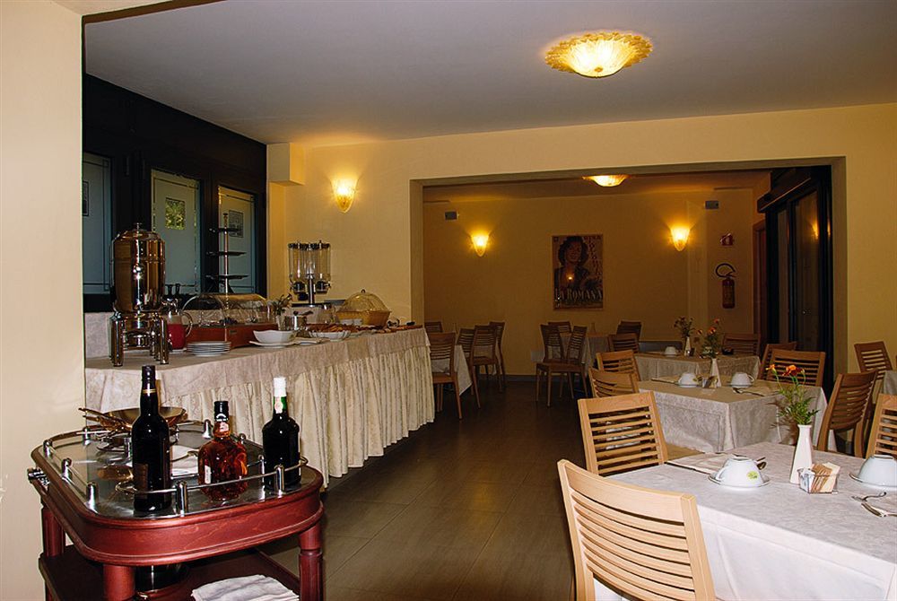 Hotel Giardino Inglese Палермо Экстерьер фото
