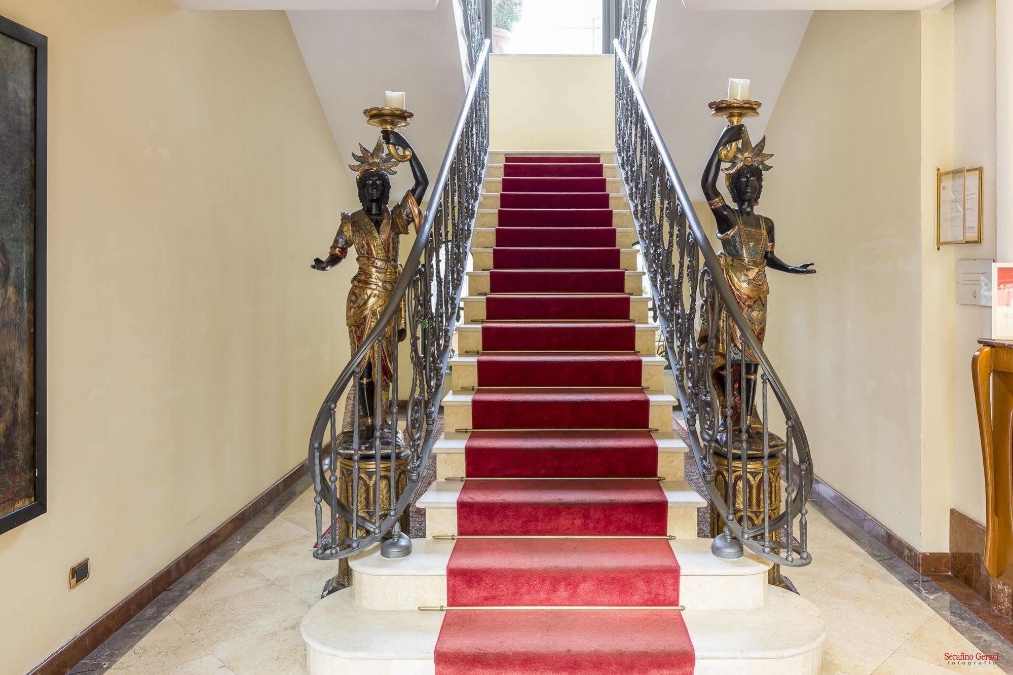 Hotel Giardino Inglese Палермо Экстерьер фото